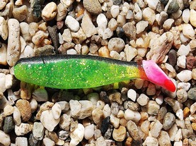 4" Major Minnow (Chartruese/Black Pink Tail)